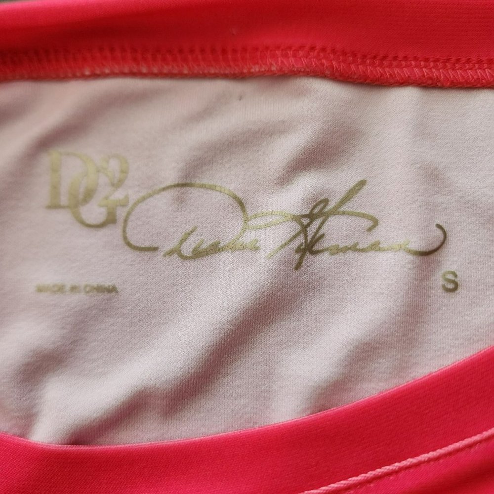 DG2 Bright Pink Fushia Floral T- Shirt Small - Picture 6 of 10